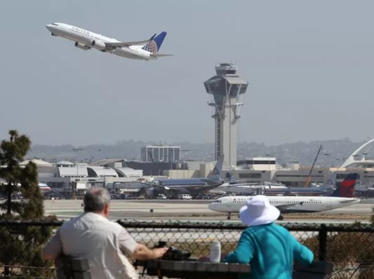 Best Practices for Carrying Urns and Ashes on a Plane