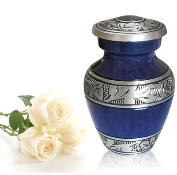 What Size Urn Will I Need for Human Ashes ? - Selecting the Perfect Memorial